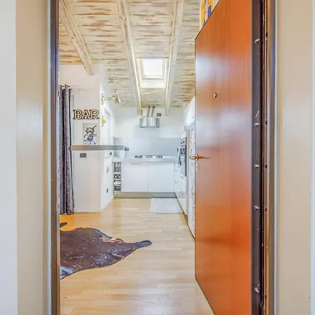 Unconventional Near Linate - Supreme Meme Loft Appartement *