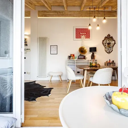Appartamento Unconventional Near Linate - Supreme Meme Loft Milano