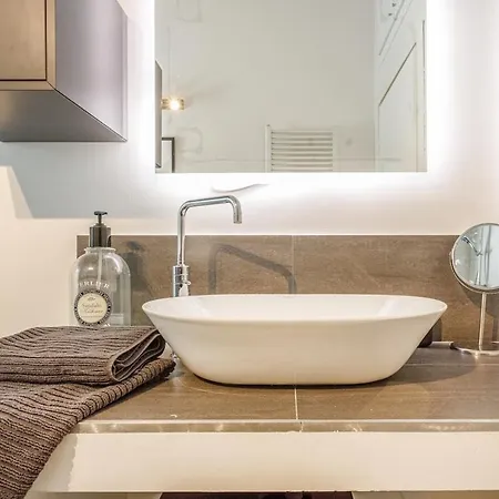 Unconventional Near Linate - Supreme Meme Loft * Milano